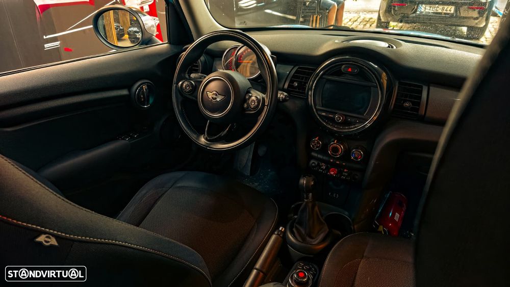 MINI 5 Portas Cooper D Seven Chili - 11