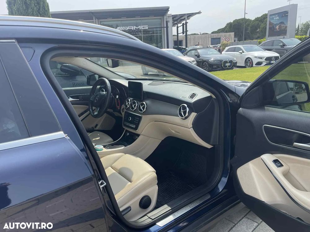 Mercedes-Benz GLA 200 (CDI) d 4Matic 7G-DCT - 21