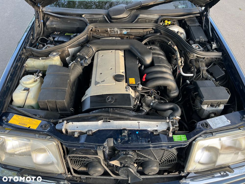 Mercedes-Benz W124 (1984-1993) - 18