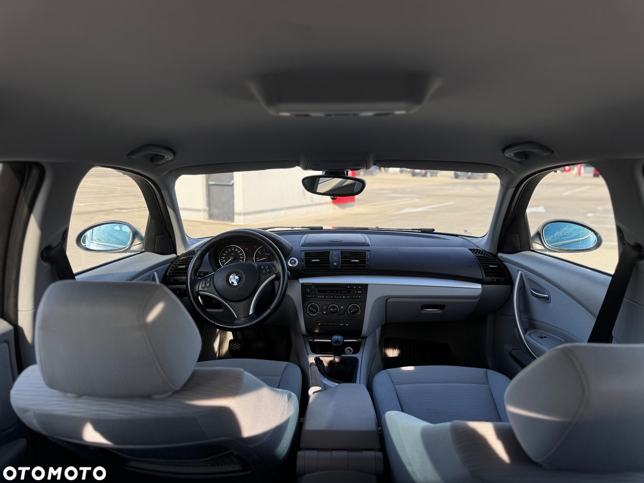 BMW Seria 1 116i - 11