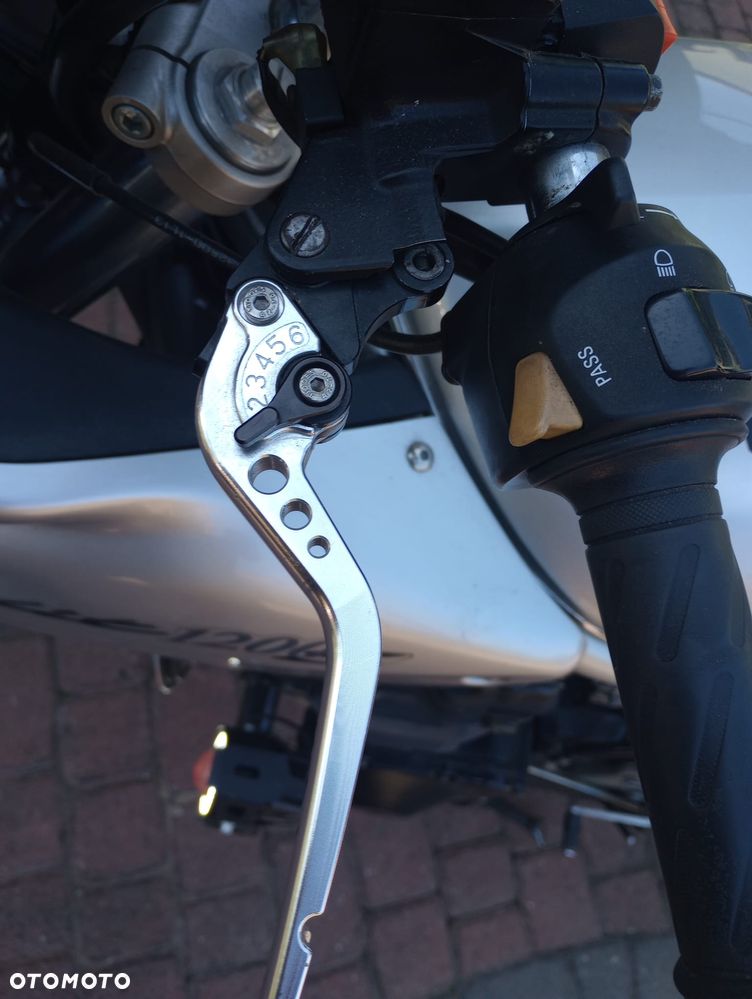 Suzuki Bandit - 8