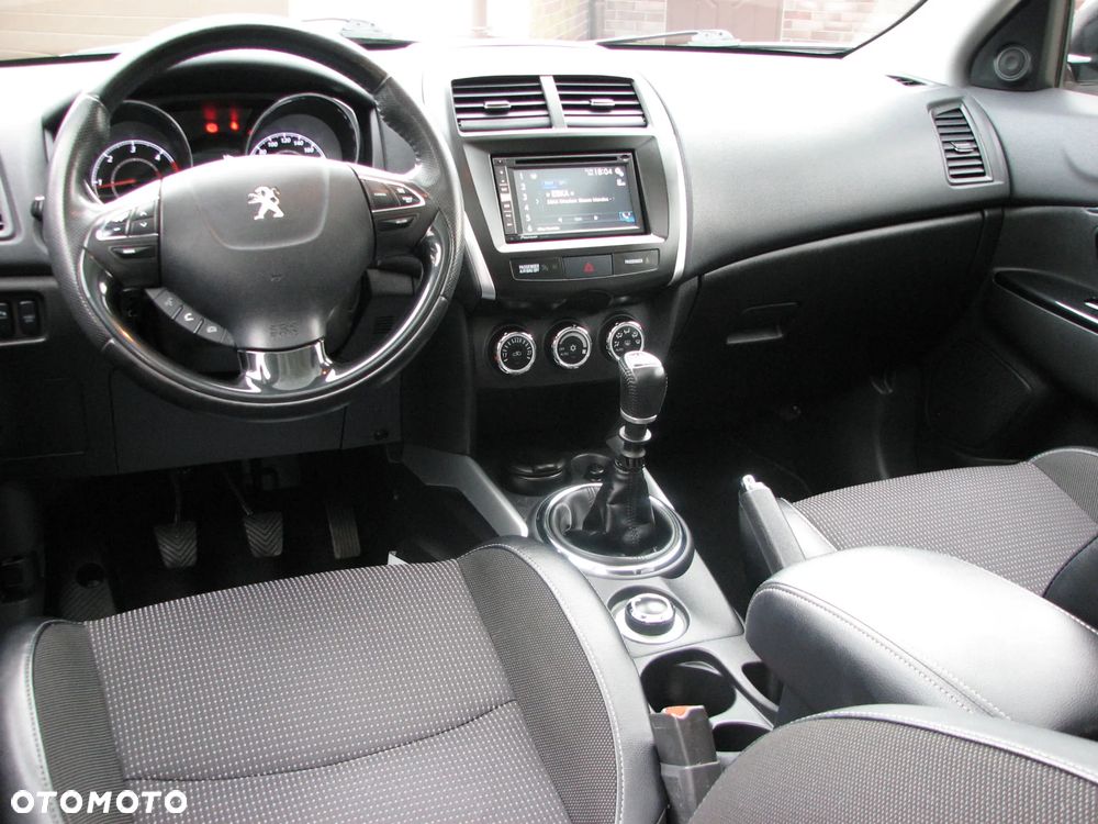Peugeot 4008 - 21