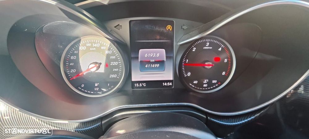 Mercedes-Benz V 220 CDi - 16