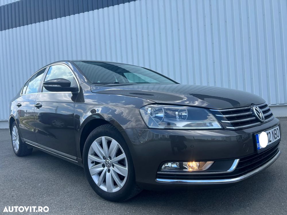 Volkswagen Passat 2.0 TDI BlueMotion Technology Comfortline - 3
