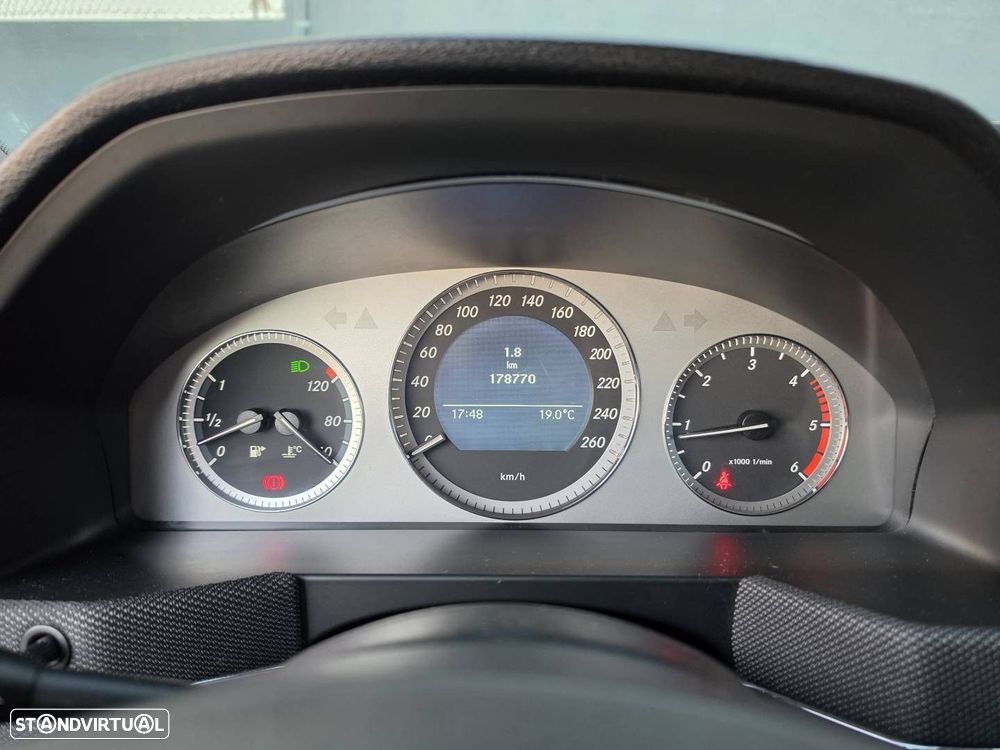 Mercedes-Benz GLK 220 CDi BlueEfficiency - 9