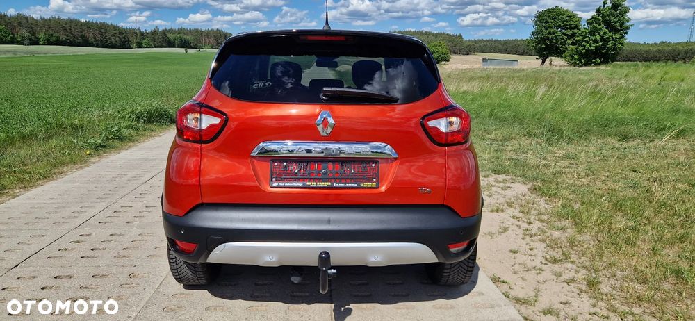 Renault Captur 1.2 TCe Helly Hansen EDC - 16