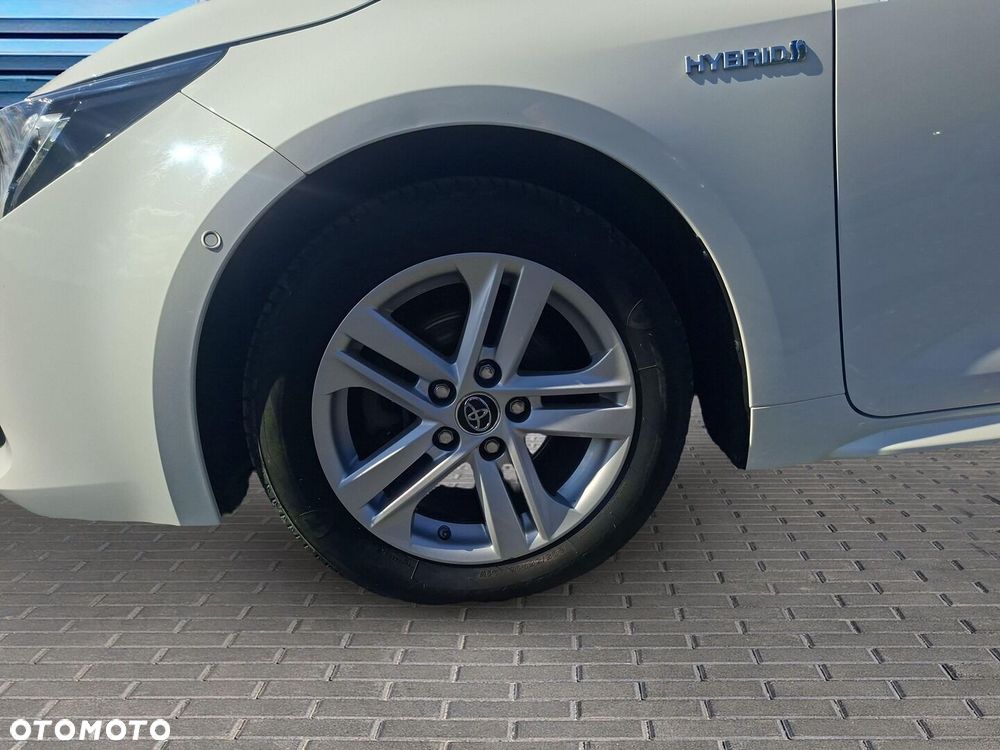 Toyota Corolla 1.8 Hybrid Comfort - 28