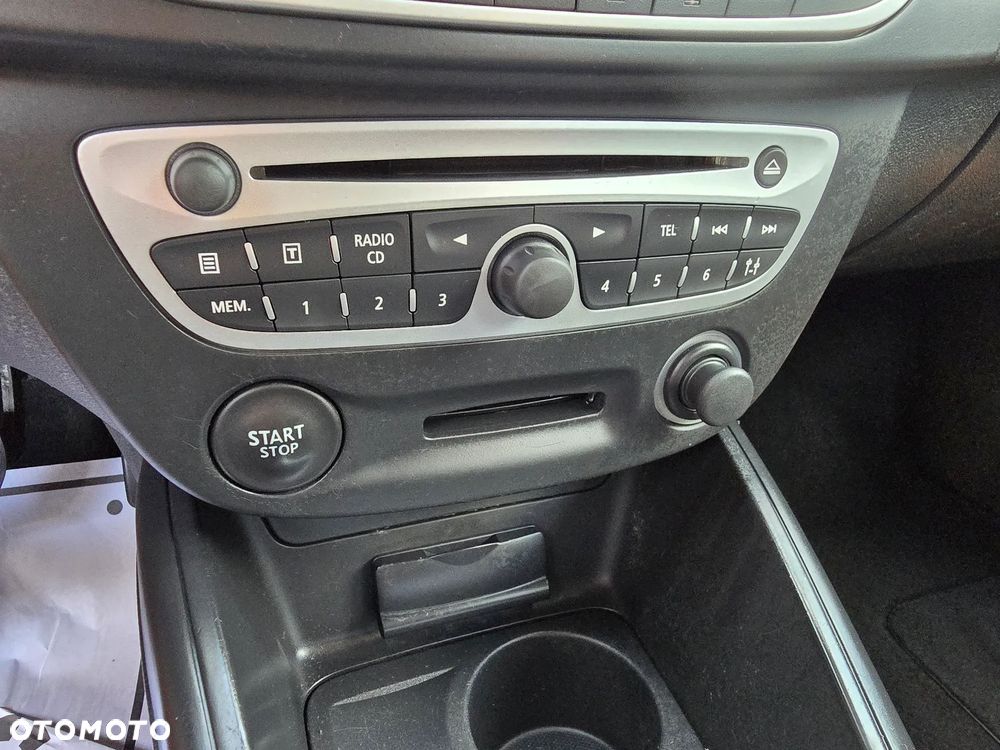 Renault Megane 1.6 16V 110 Dynamique - 32