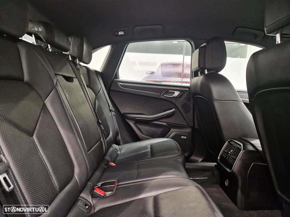 Porsche Macan Standard - 31