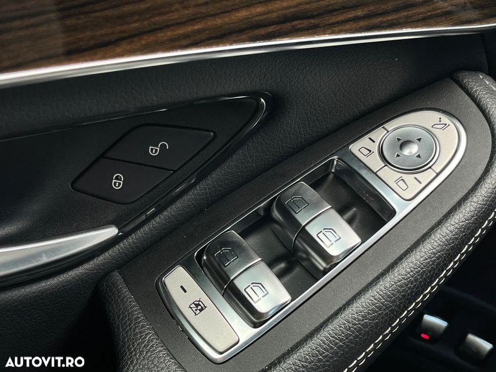 Mercedes-Benz GLC 220 d 4MATIC - 22