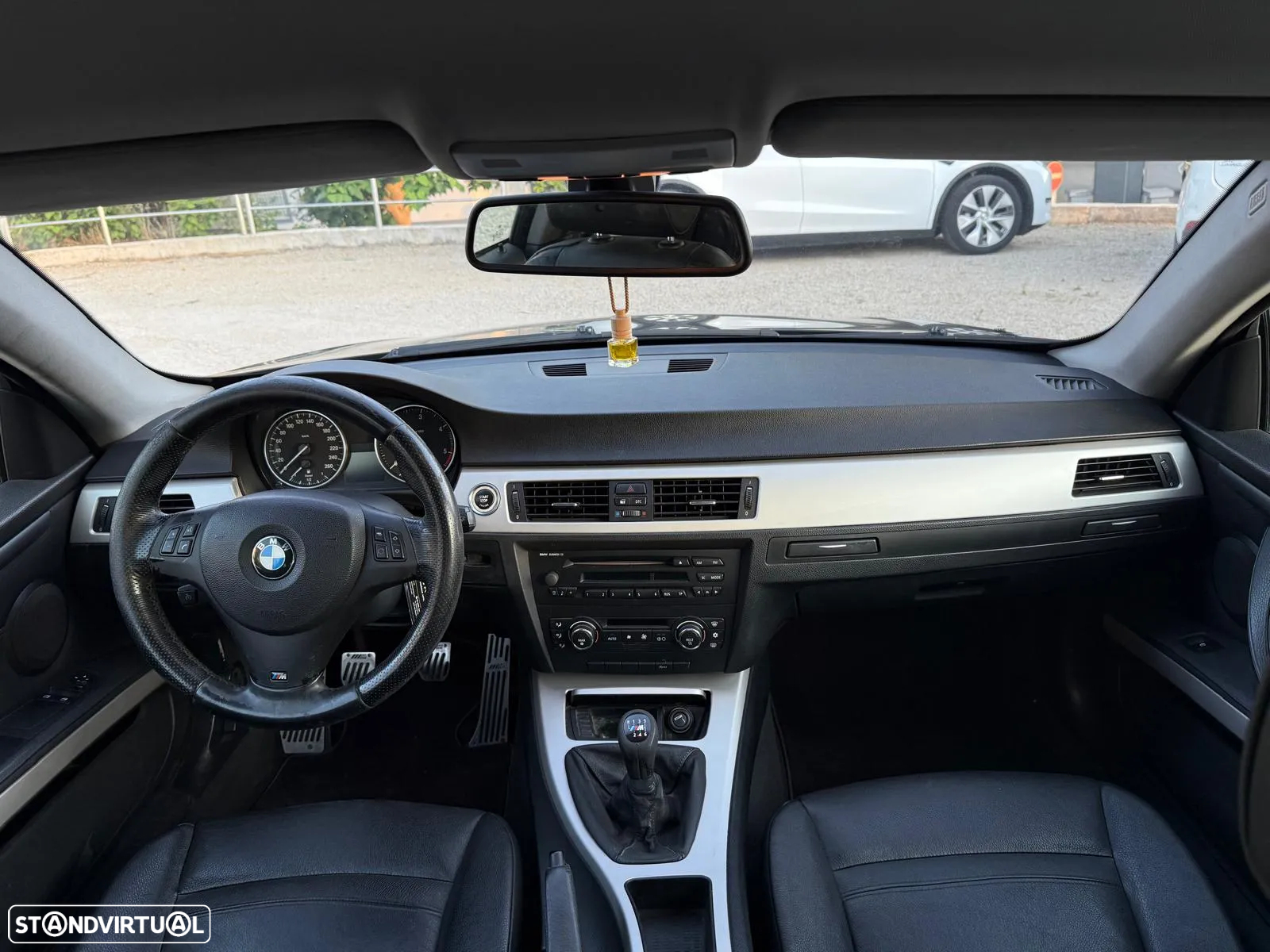 BMW 320 d Coupe - 15