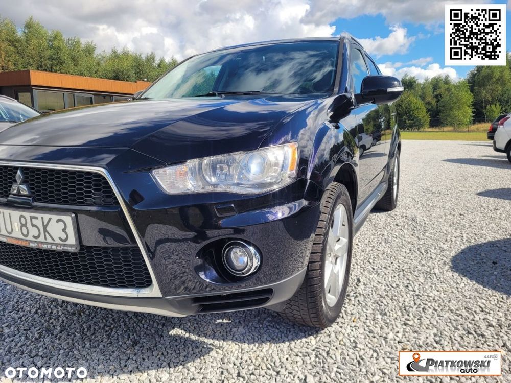 Mitsubishi Outlander - 2