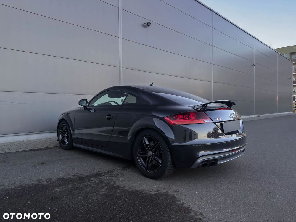 Audi TT S Coupé - 5