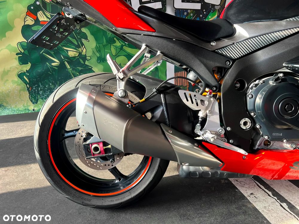Suzuki GSX-R - 11