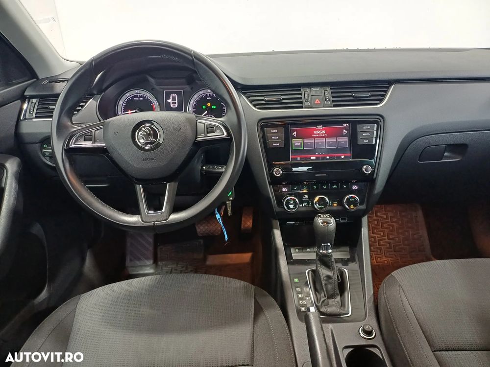 Skoda Octavia 1.5 TSI DSG Style - 7