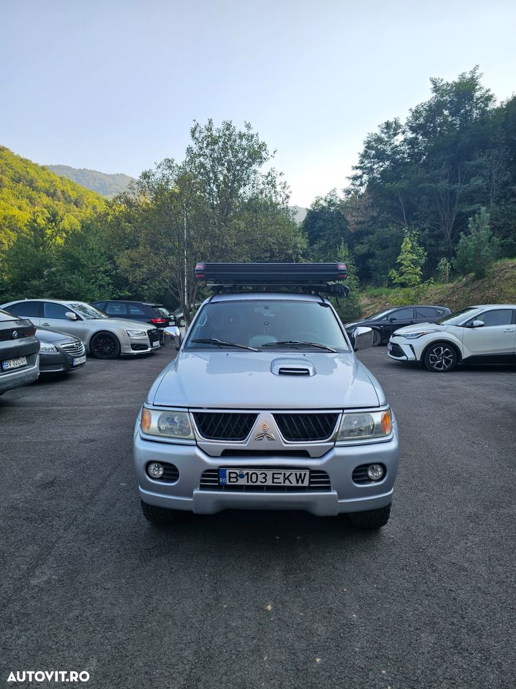 Mitsubishi Pajero Sport 2.5 TD Intense Piele + - 6