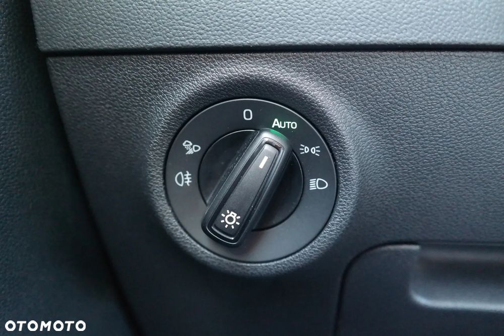 Skoda Karoq 1.5 TSI ACT Edition 130 DSG - 22