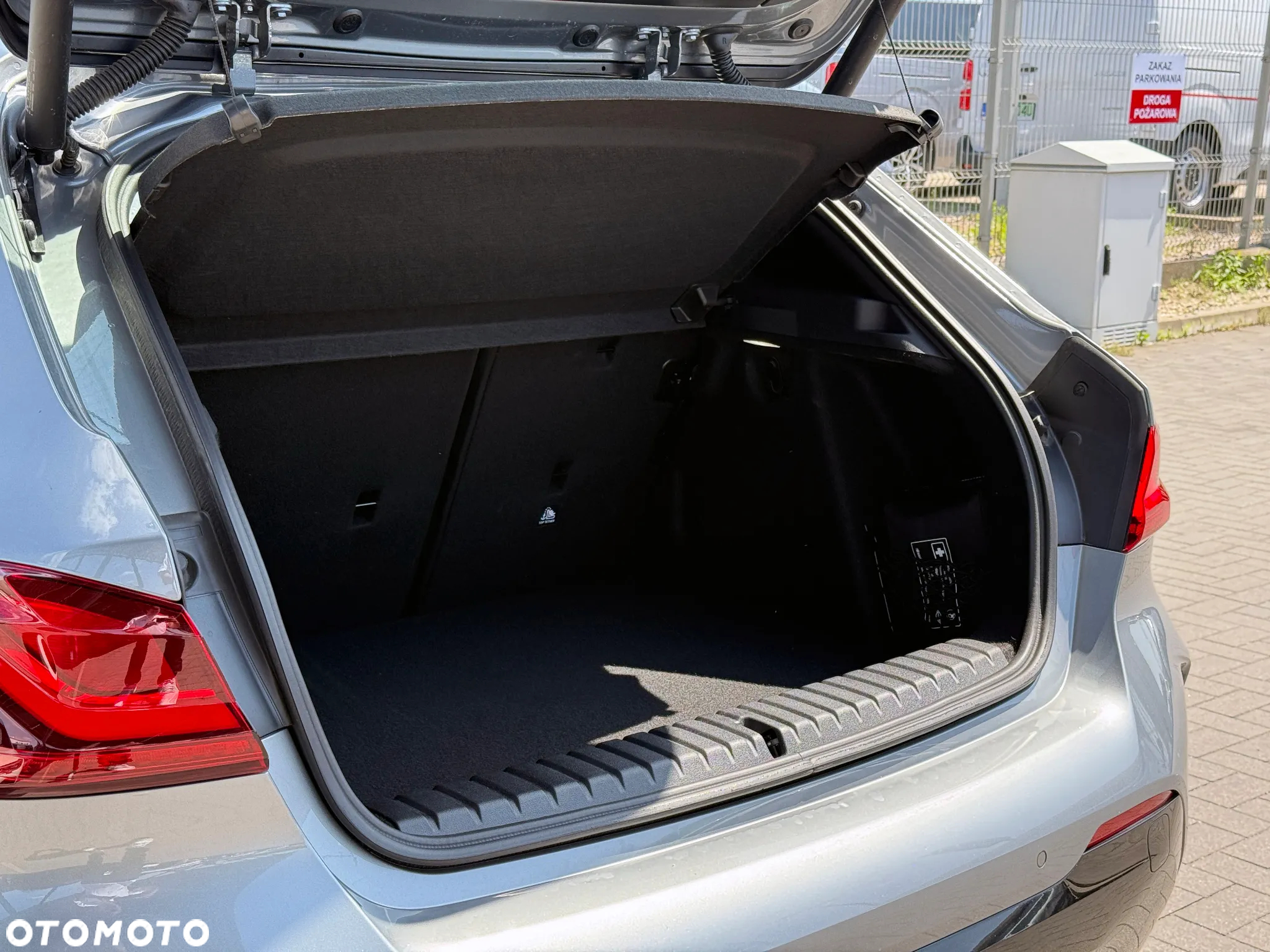 BMW Seria 1 118i M Sport - 9