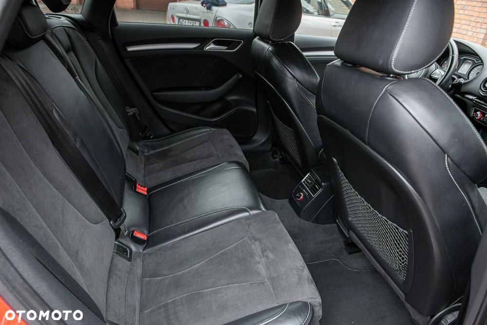 Audi S3 Sportback 2.0 TFSI Quattro - 9