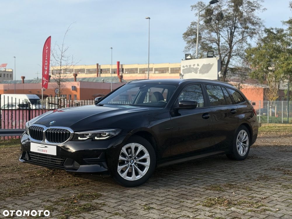 BMW Seria 3 318i Advantage sport