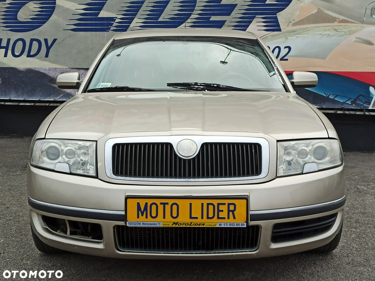 Skoda Superb - 2