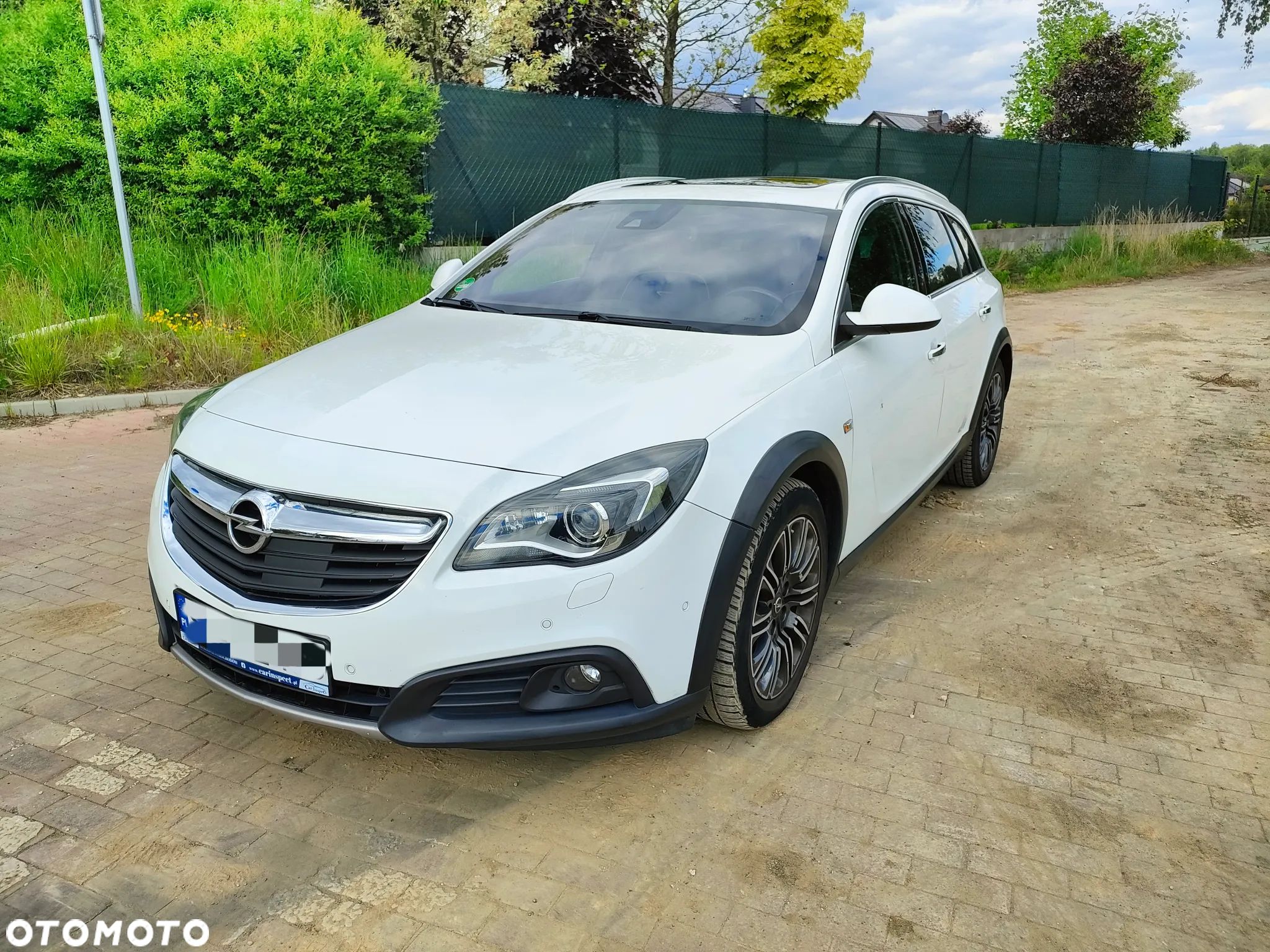 Opel Insignia Country Tourer 2.0 Diesel Exclusive - 1
