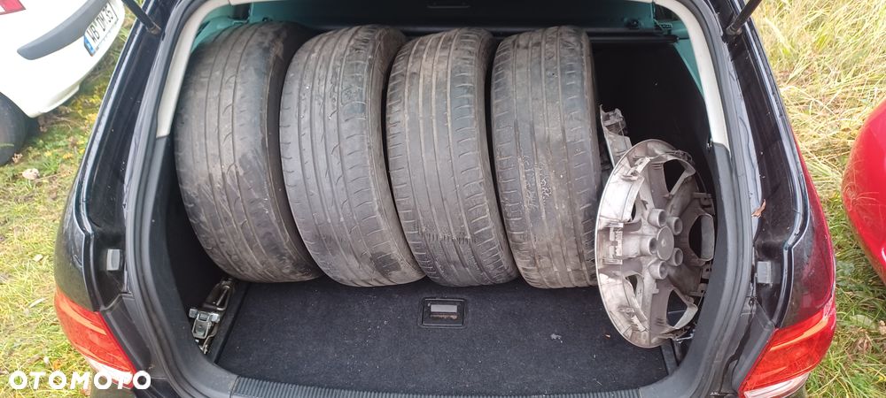 Volkswagen Golf Variant ver-1-4-tour-edition - 6