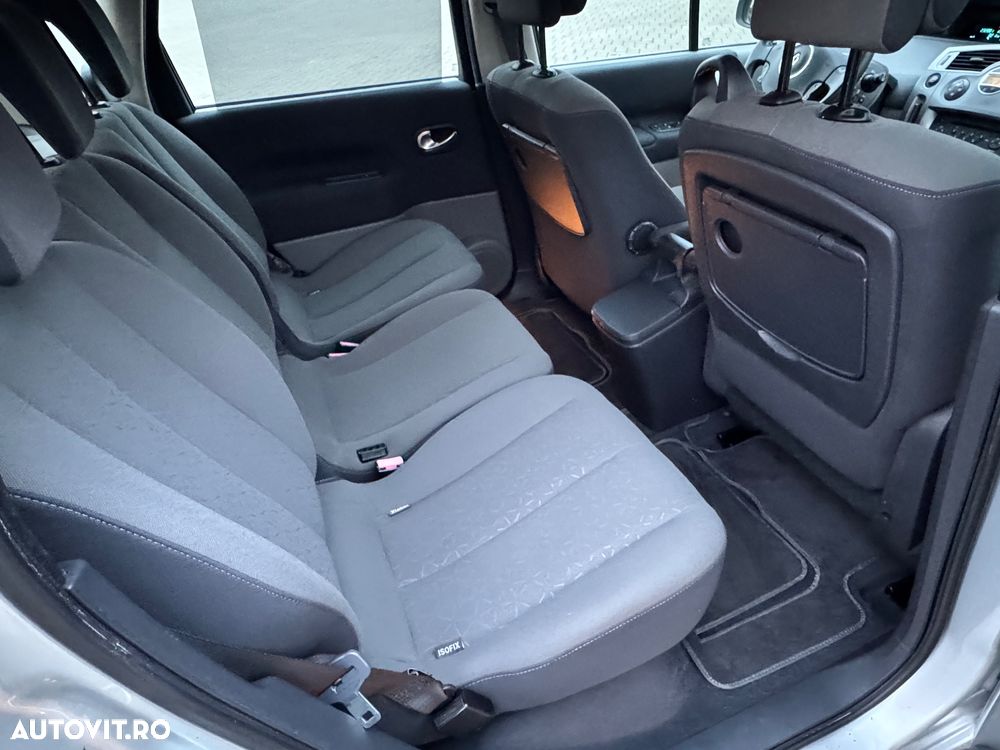 Renault Scenic II 1.6 Dynamique - 7