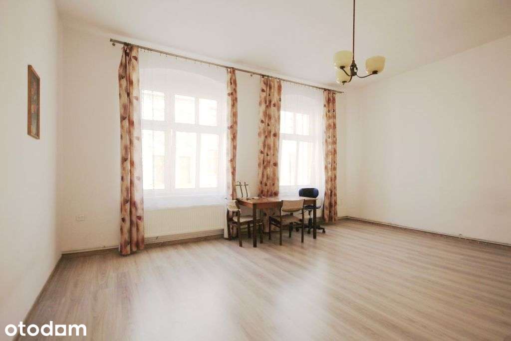 Mieszkanie na Poniatowskiego, garaż, ogródek