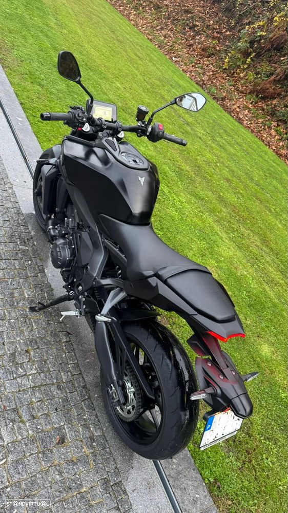 Yamaha MT-09 Y-AMT - 8