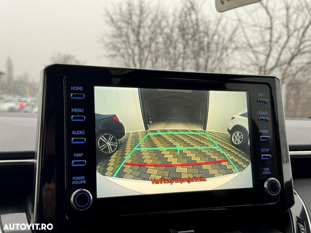 Toyota Corolla 1.8 HSD Dynamic - 10