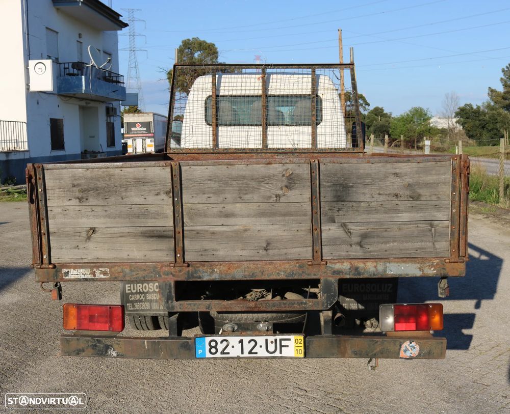 Toyota DYNA - 5