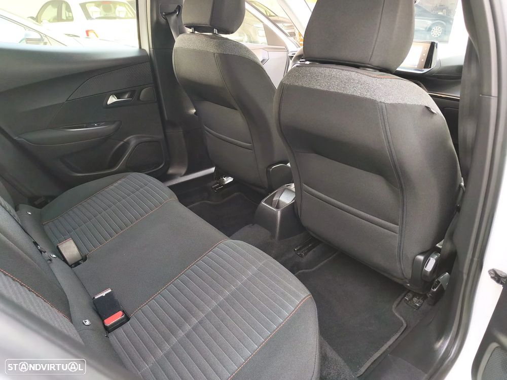 Peugeot 2008 1.5 BlueHDi Active Pack - 18