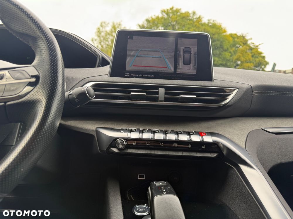 Peugeot 3008 BlueHDi 180 Stop & Start EAT8 GT - 8