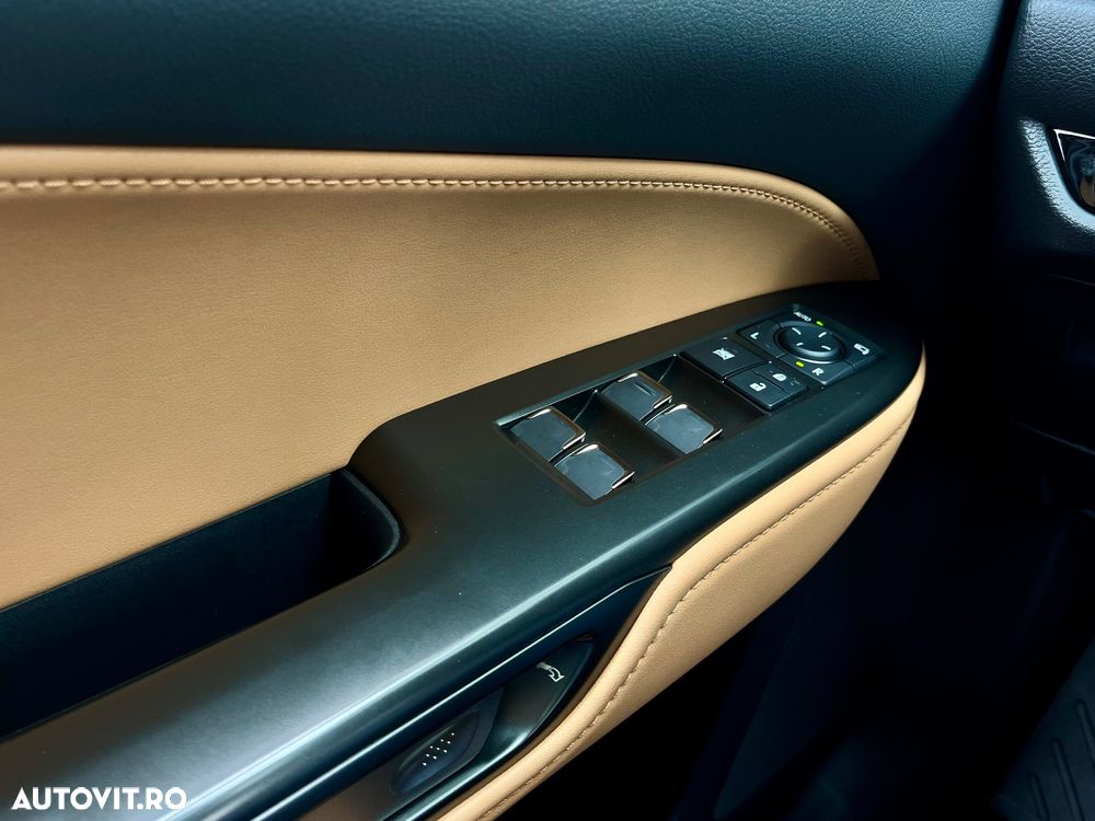 Lexus Seria NX 450h+ AWD CVT PHEV Executive - 26