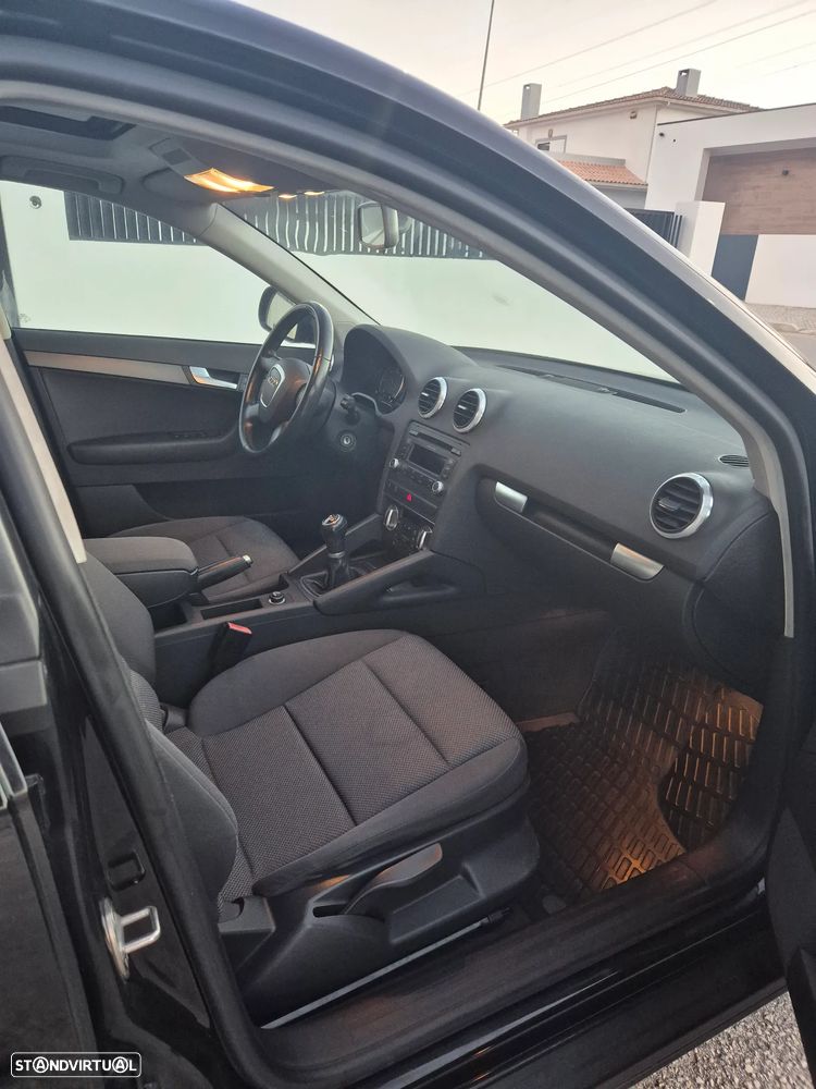 Audi A3 Sportback 1.6 TDI Attraction - 7