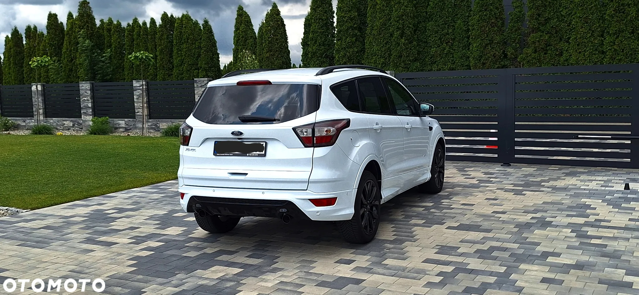 Ford Kuga 2.0 TDCi 4x4 ST-Line - 11