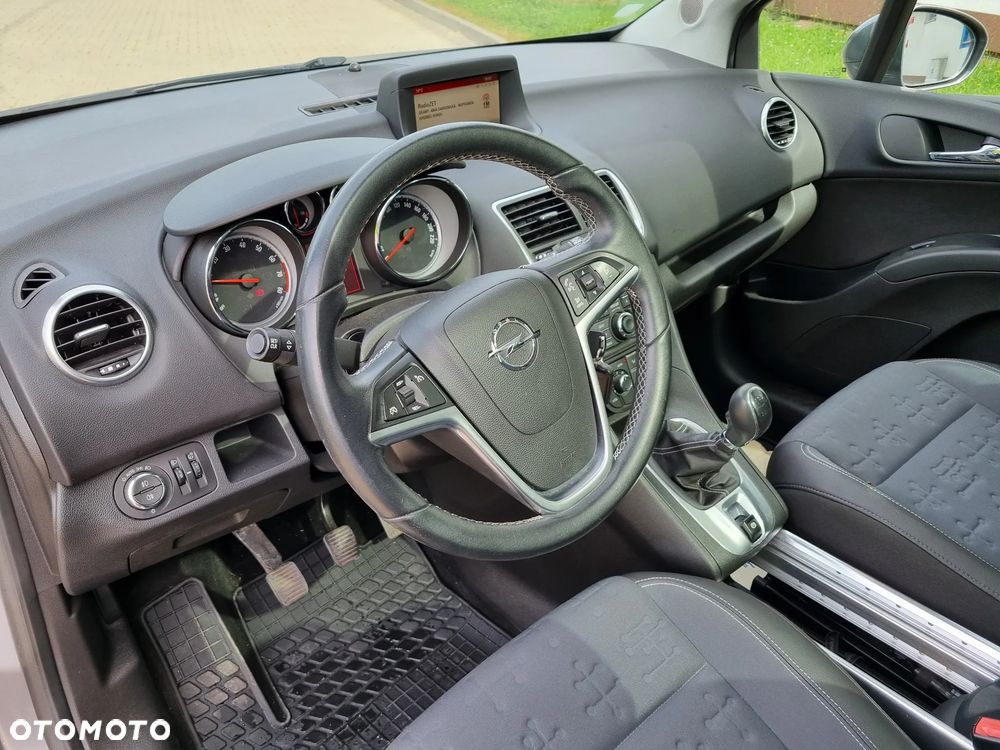 Opel Meriva 1.4 T Cosmo S&S - 35