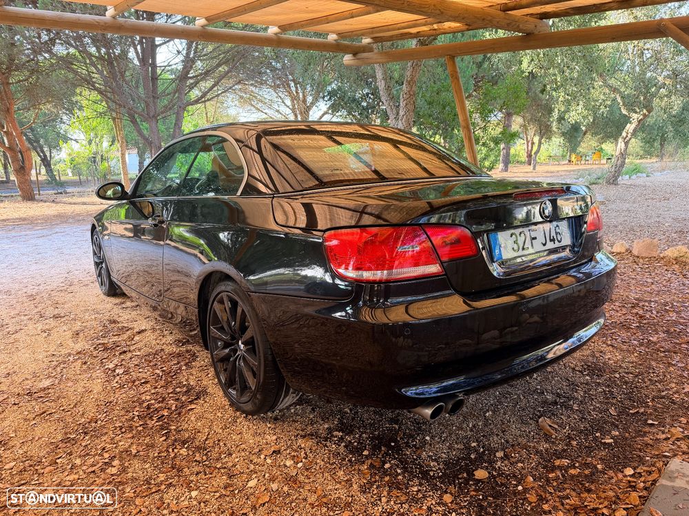 BMW 330 d Auto - 13