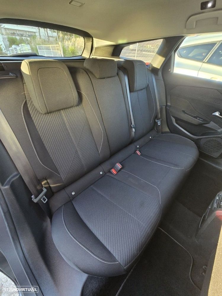 Peugeot 308 SW 1.5 BlueHDi Active Pack — fotografia 14