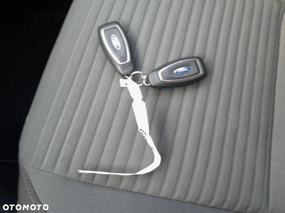 Ford C-MAX - 18