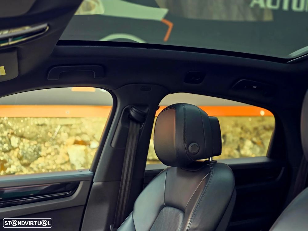 Porsche Cayenne Coupé E-Hybrid Tiptronic S Platinum Edition - 32