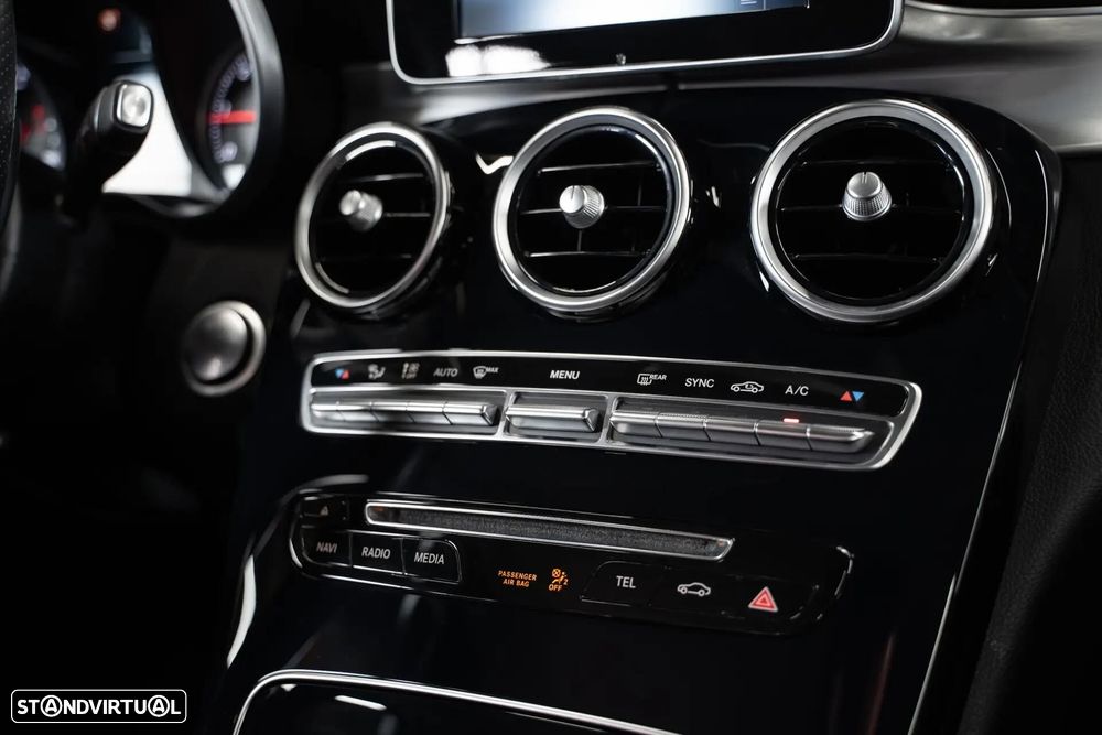 Mercedes-Benz C 250 CDi Avantgarde BlueEfficiency Aut. — fotografia 37