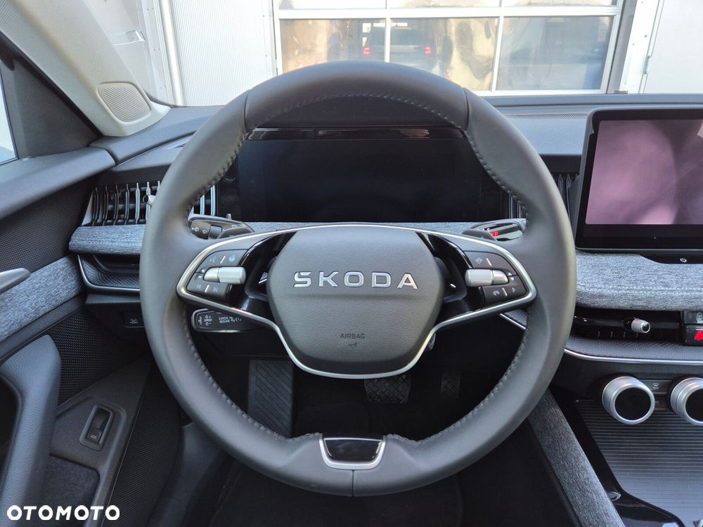 Skoda Superb 2.0 TDI SCR 4x4 Edition 130 DSG - 35