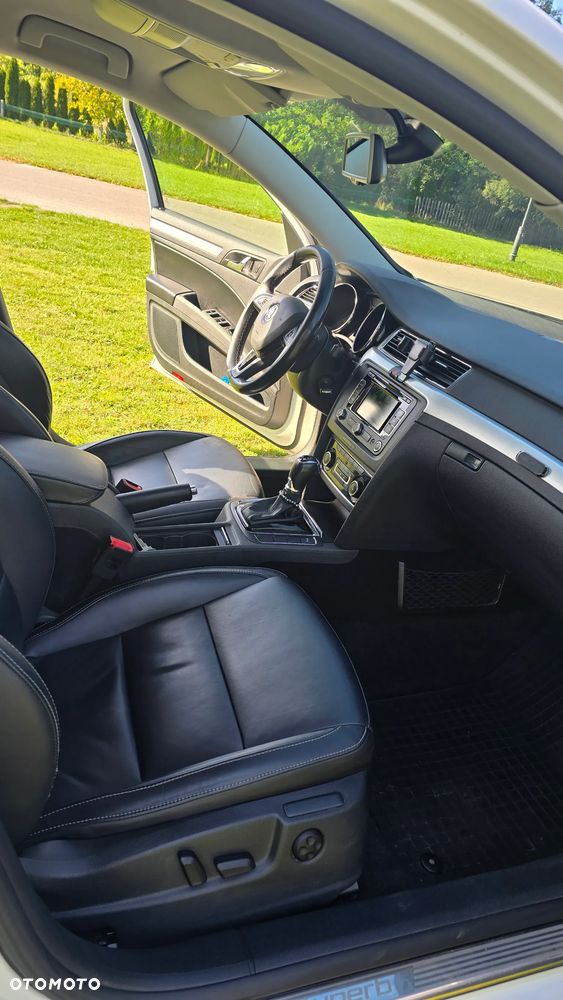 Skoda Superb 2.0 TDI 4x4 Business DSG - 12