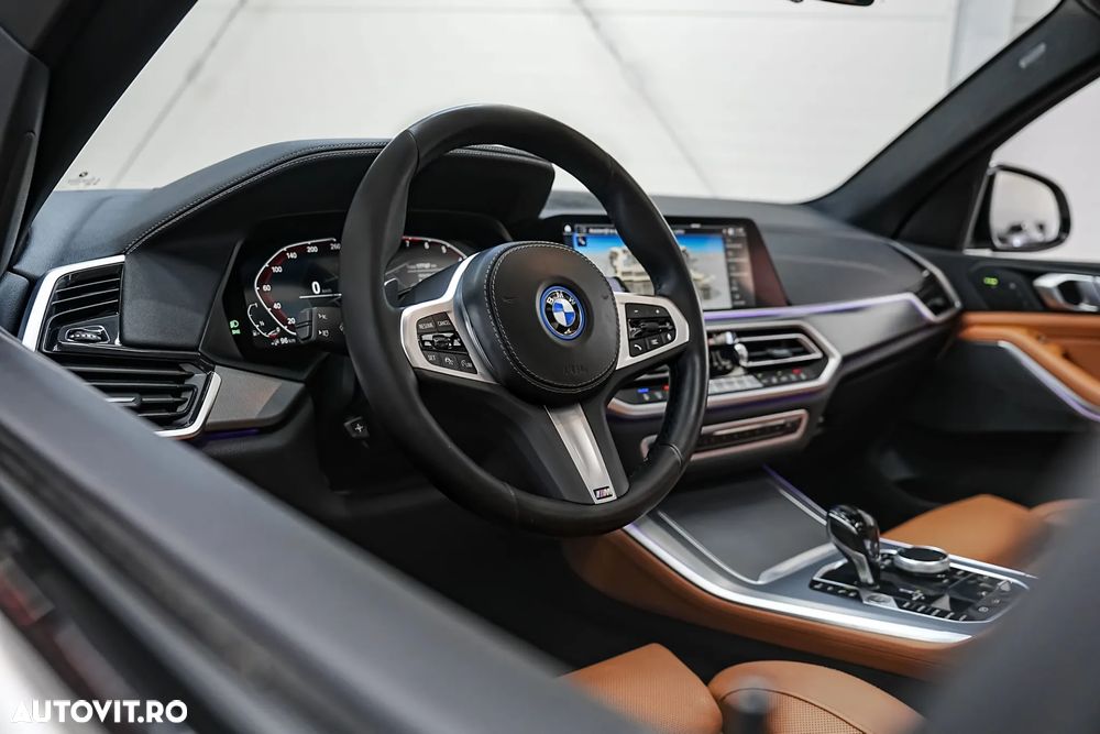 BMW X5 xDrive45e - 8
