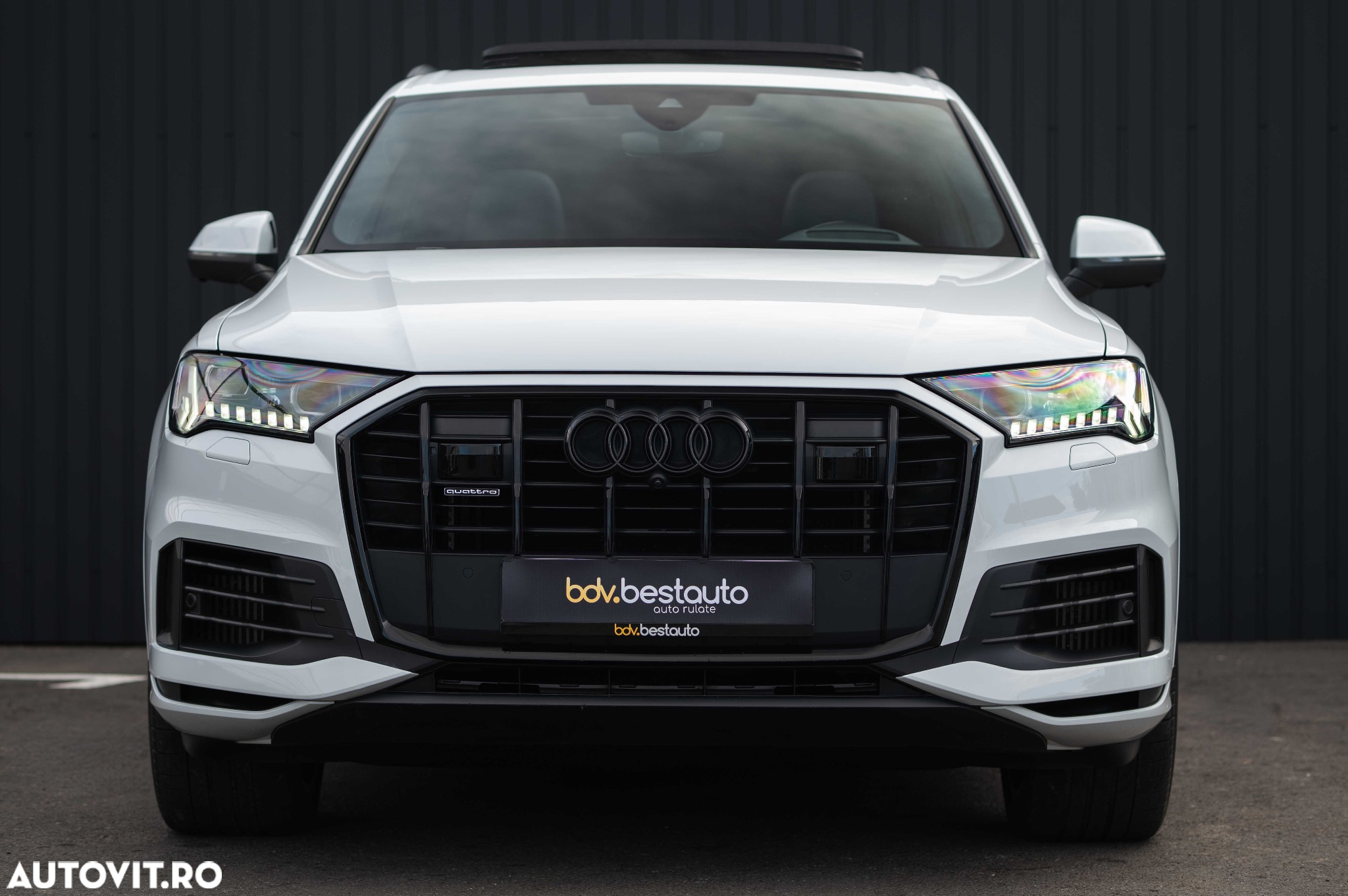Audi Q7 3.0 55 TFSIe quattro Tiptronic Basic - 2