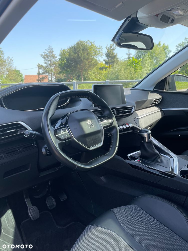 Peugeot 3008 - 23