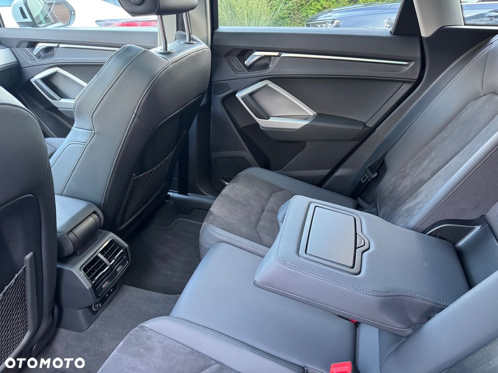 Audi Q3 40 TDI Quattro S tronic - 22