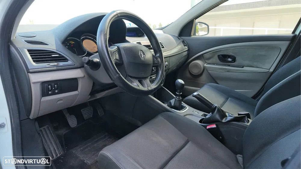 Renault Mégane Sport Tourer 1.5 dCi Dynamique - 10